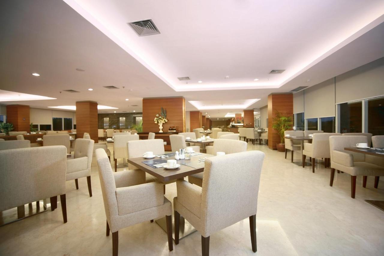 Aston Madiun Hotel & Conference Center Exterior photo
